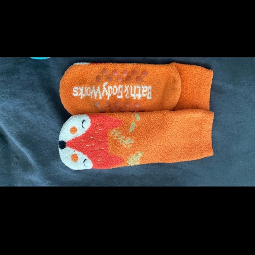 Bath and body works socks